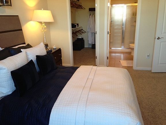 3rd image of 767 Worthington Woods Blvd Ste 201