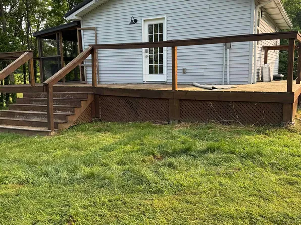 892 Bald Hill Rd W, Sturgis, KY 42459