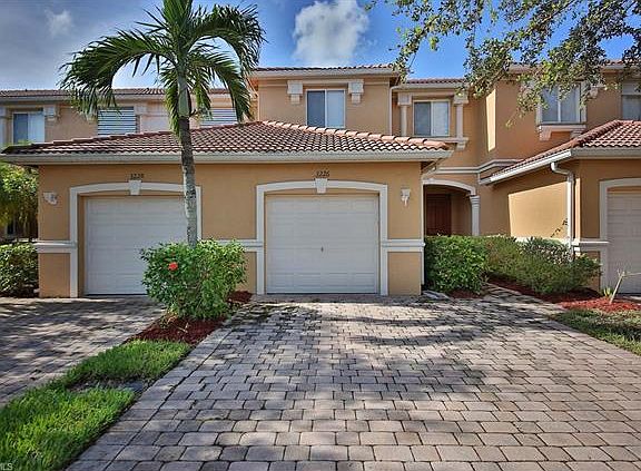 3rd image of 3226 Antica St