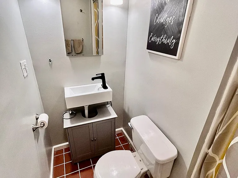 21 Basswood Ct — Photo 6