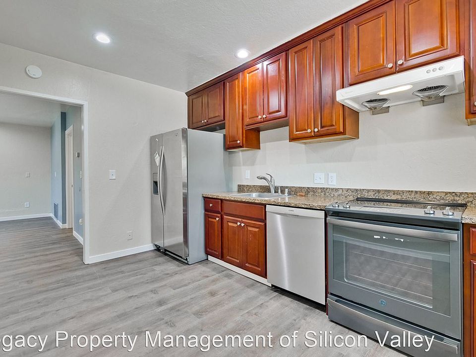 1st image of 670 1st St