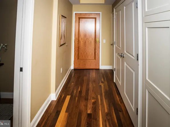 440 S Broad St Unit 2106, Philadelphia, PA 19146