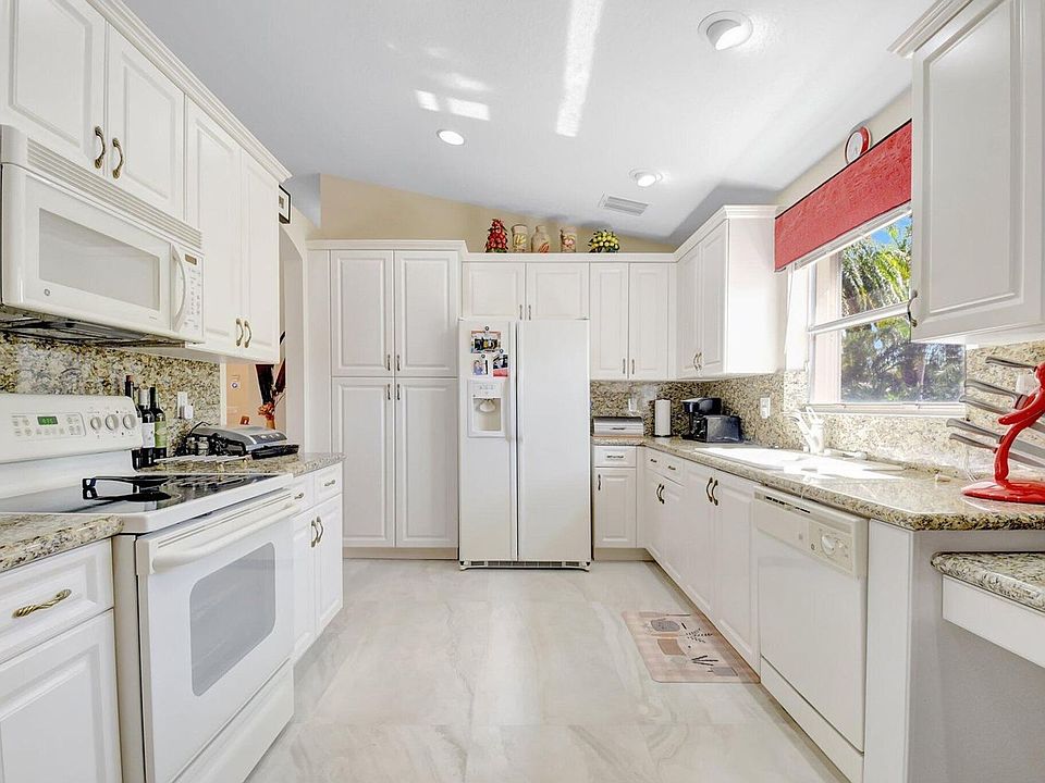1st image of 9798 Casa Mar Dr