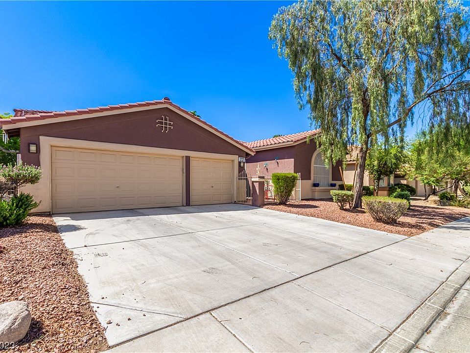 1st image of 2727 Cool Lilac Ave