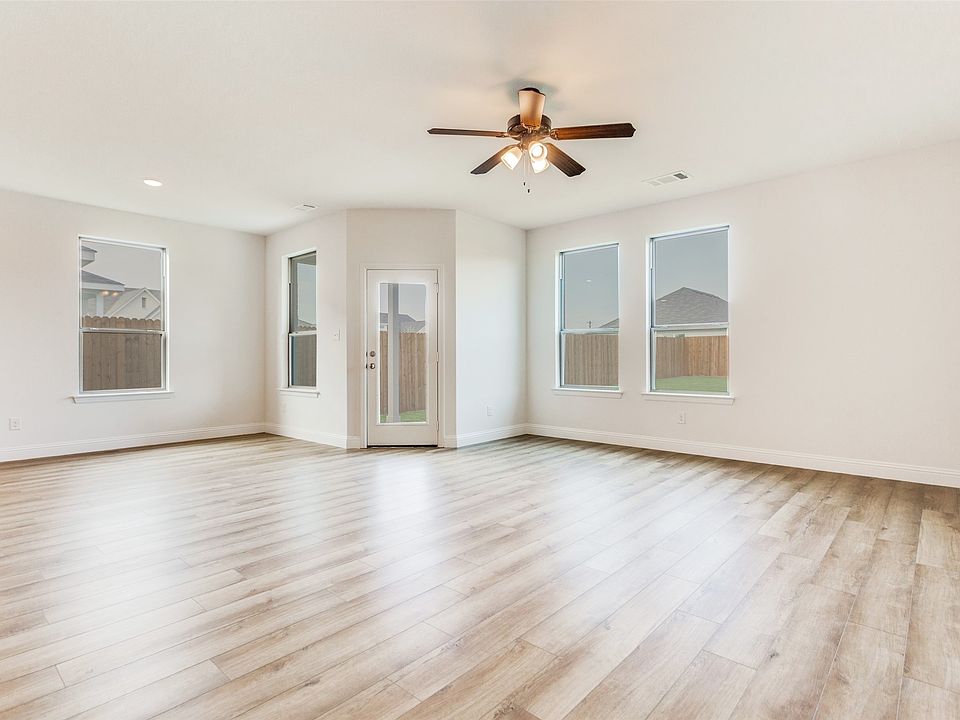 1st image of 2716 Donella Dr