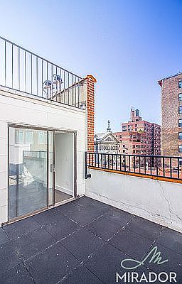1st image of 27 W 16th St Ph D