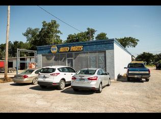 1115 2nd St, Earle, AR 72331