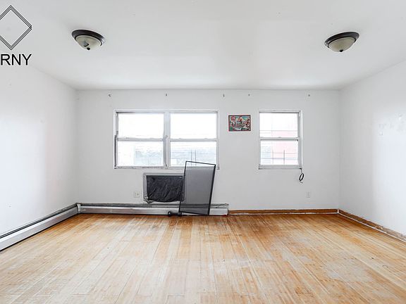5th image of 1664 Broadway Unit 2