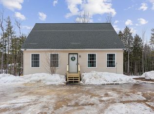 113 Hogfat Hill Rd, Sebago, ME 04029