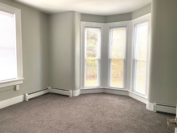 4th image of 72 Broad St #1