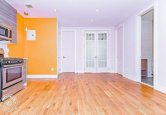 5th image of 348 Saint Nicholas Ave #8M