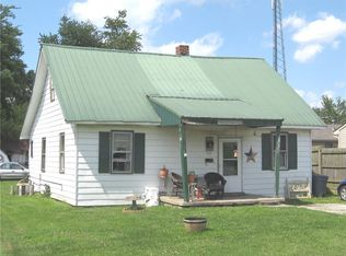 122 W O And M Ave, North Vernon, IN 47265