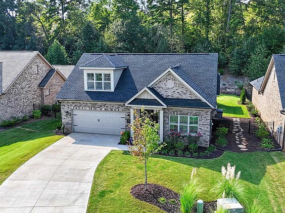 2nd image of 307 Stillwaters Bay Dr