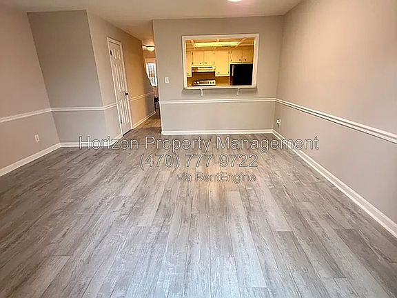 3rd image of 3925 Mountain View Rd APT C3