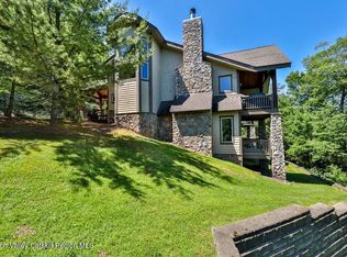 6 Watch Hill Ln, Windham, NY 12496