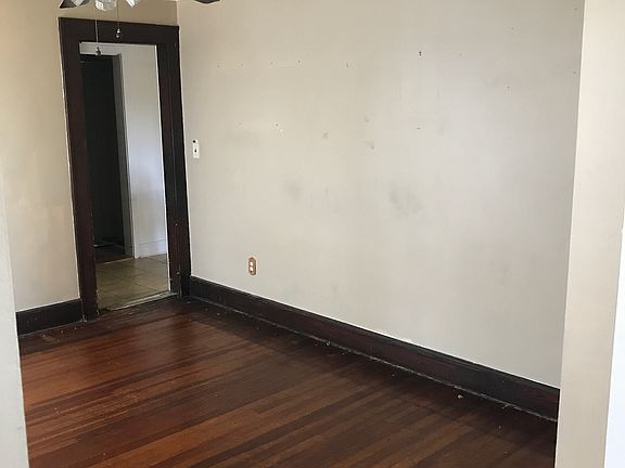 5th image of 521 Union Ave