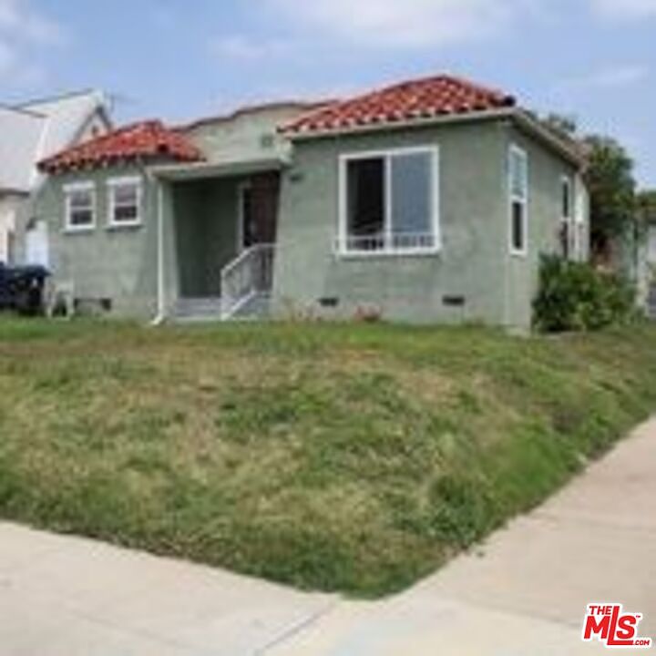 1st image of 1431 W 79th St