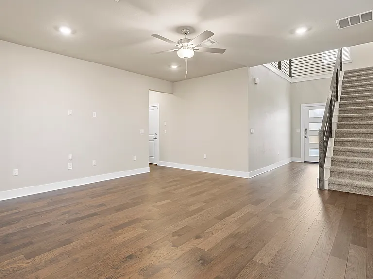 15701 Oglethorpe Dr #100 — Photo 21