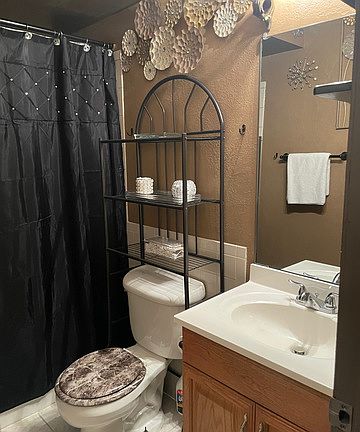 5th image of 1423 Caballero Dr