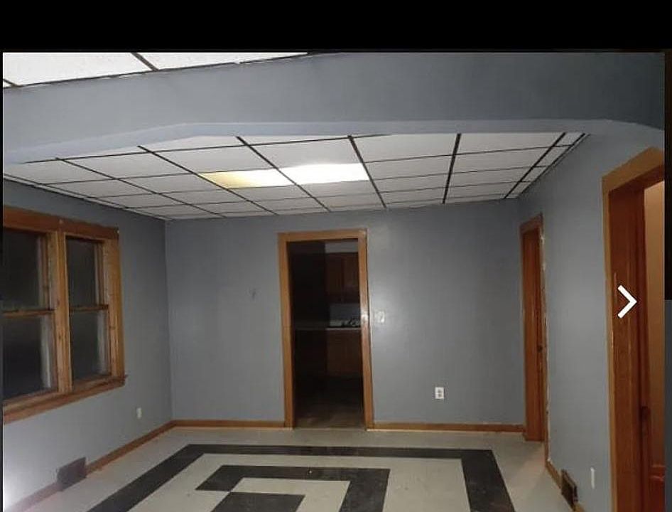 2nd image of 144 Floss Ave #1