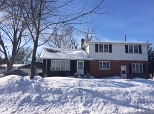 2611 N Bennett St, Appleton, WI 54914