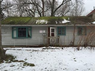 14408 Esmeralda Ave, Cleveland, OH