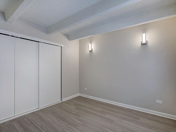 5th image of 237 N Pearl St #257-303