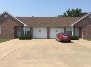 709 Great Falls Trl, Sikeston, MO 63801