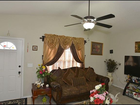 5th image of 620 Villa Romero Dr