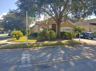 7904 Terrace Ridge Dr, Temple Terrace, FL 33637