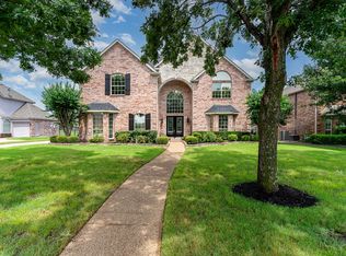 10213 Broadmoor Ln, Rowlett, TX 75089