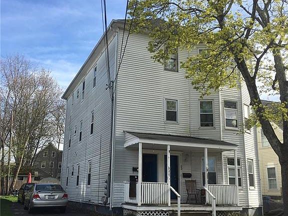 2nd image of 20 Lincoln Ave