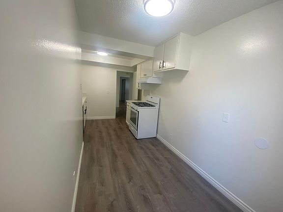 5th image of 9770 Beach St #4
