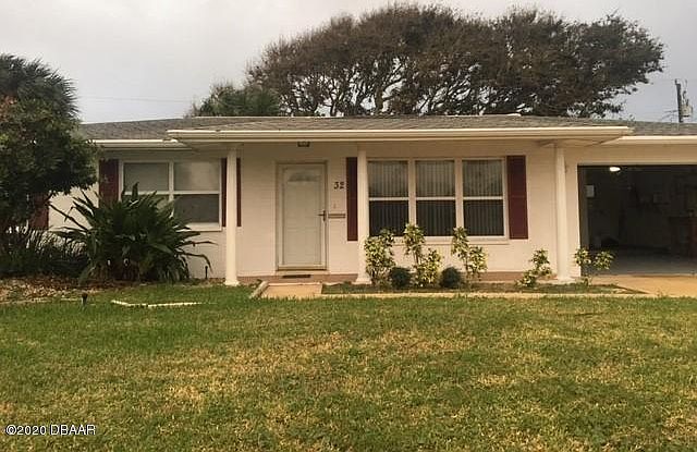 1st image of 32 Wisteria Dr
