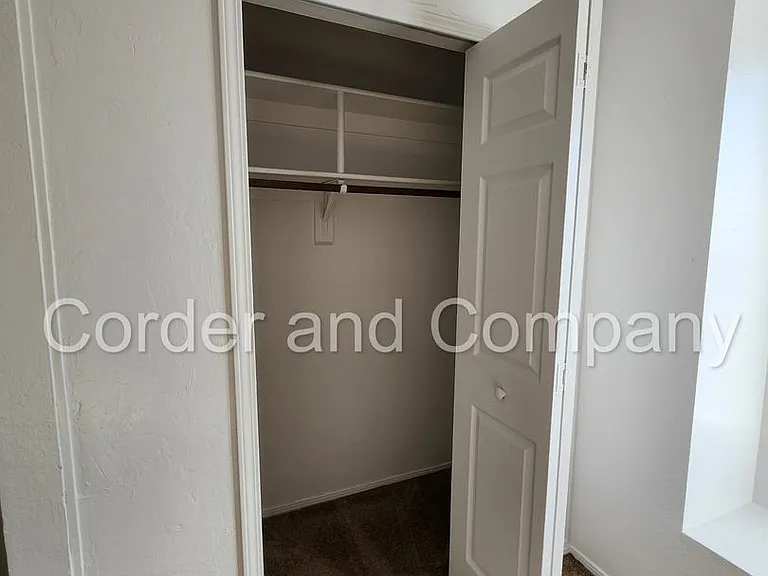 2261 Green Lake Rd NE — Photo 24