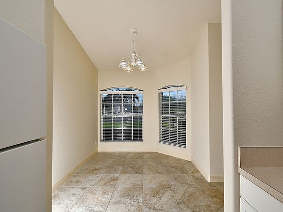 5th image of 4834 Leonard Blvd S #1