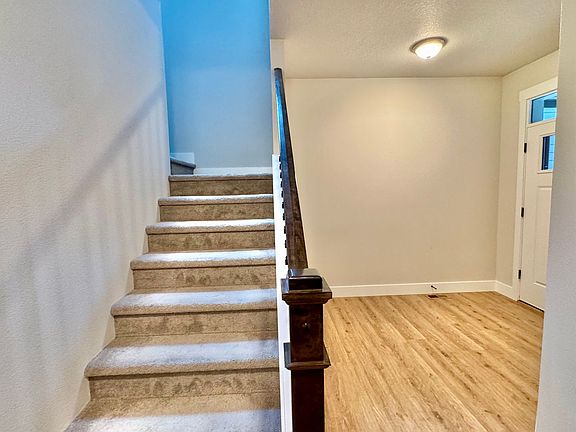 3rd image of 1309 NE 70th St