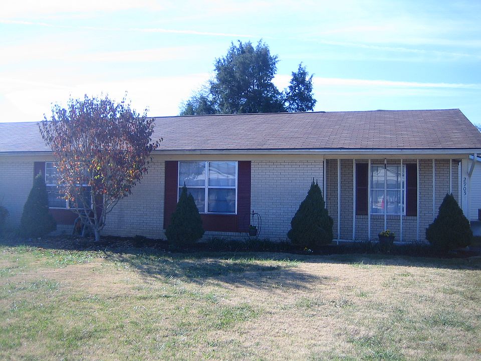 1st image of 2905 Villa Dr NW