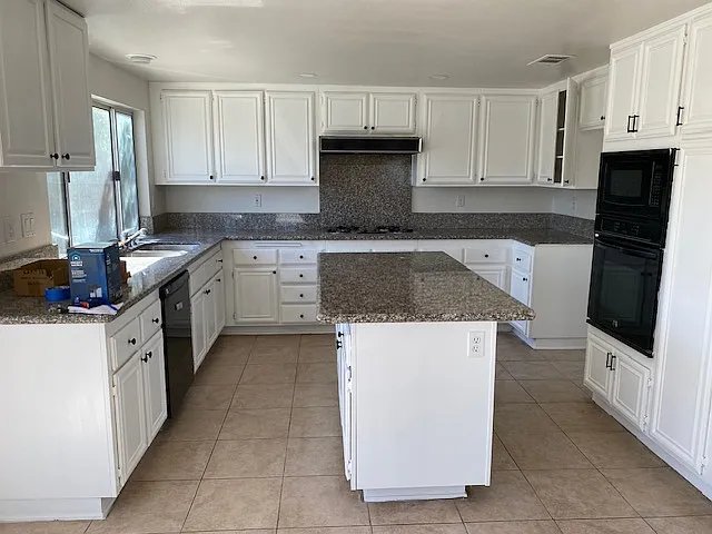 5 bed, 2388 sqft, $3,800 — Photo 4