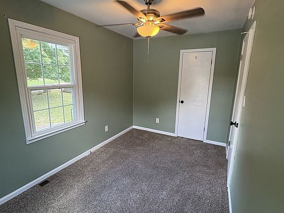 2nd image of 526 9th St