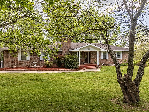 2nd image of 2910 W Bridlewood Trl