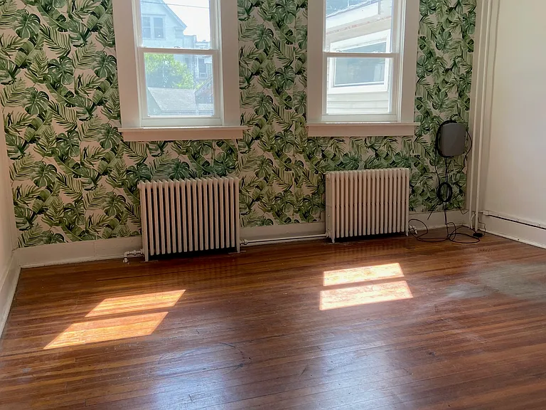 227 Warren St #1 — Photo 10