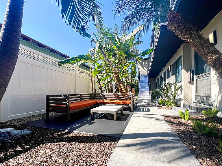 Haven Mar Vista Apartments — Photo 23
