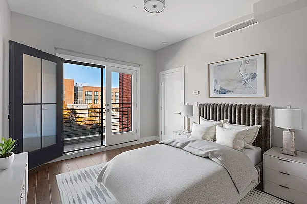 Rented by Corcoran | media 23