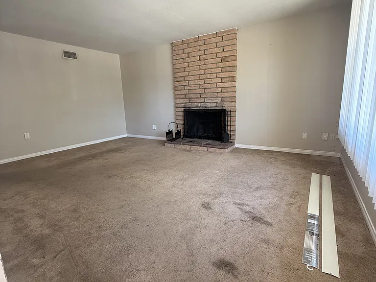 6576 Alcala Knolls Dr — Photo 4