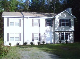 6142 Horatio Rd, Tobyhanna, PA 18466