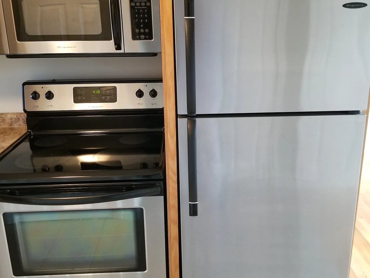 2 bed, 600 sqft, $2,100 — Photo 3