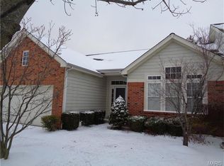 16774 Chesterfield Bluffs Cir, Chesterfield, MO