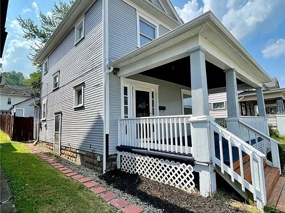 3rd image of 3055 West St