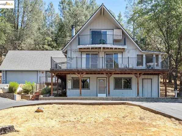 12595 Cresthaven Dr, Groveland, CA 95321